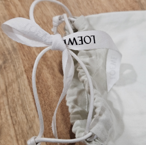 Loewe Silver Charm & Dustbag - Picture 10 of 10